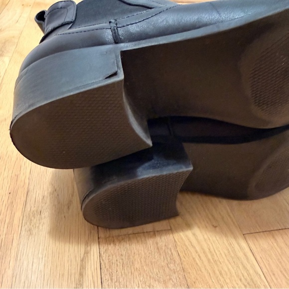 Steve Madden Dicey Black Leather Ankle Booties Size 8 - Picture 6 of 8